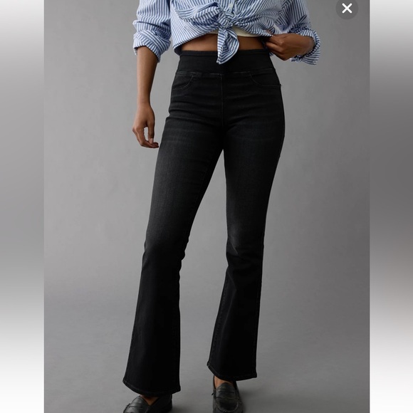 AE Luxe Pull-On High-Waisted Kick Bootcut Jean  size medium long - Picture 1 of 7